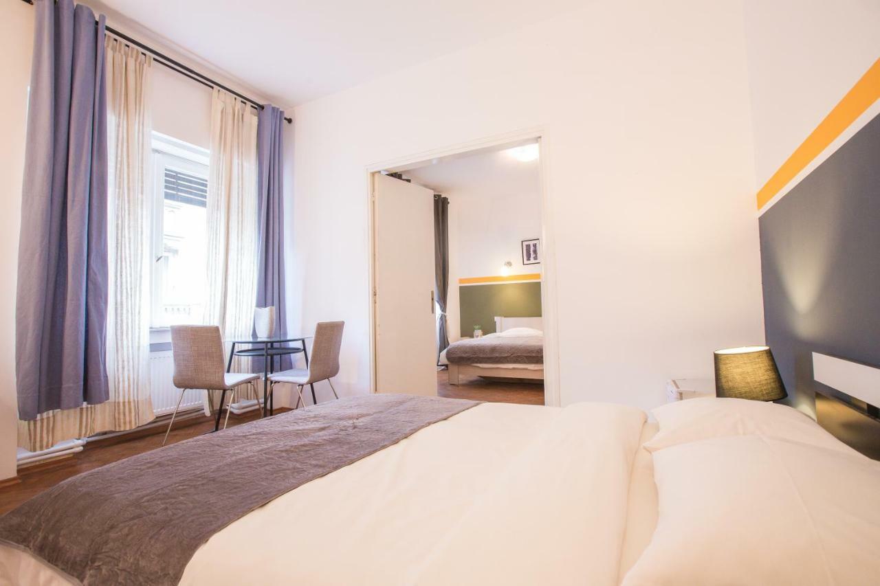 Color Apartments Nicolae Tonitza St بوخارست المظهر الخارجي الصورة