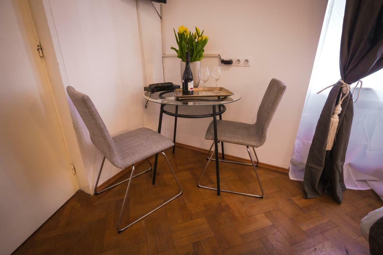 Color Apartments Nicolae Tonitza St بوخارست المظهر الخارجي الصورة