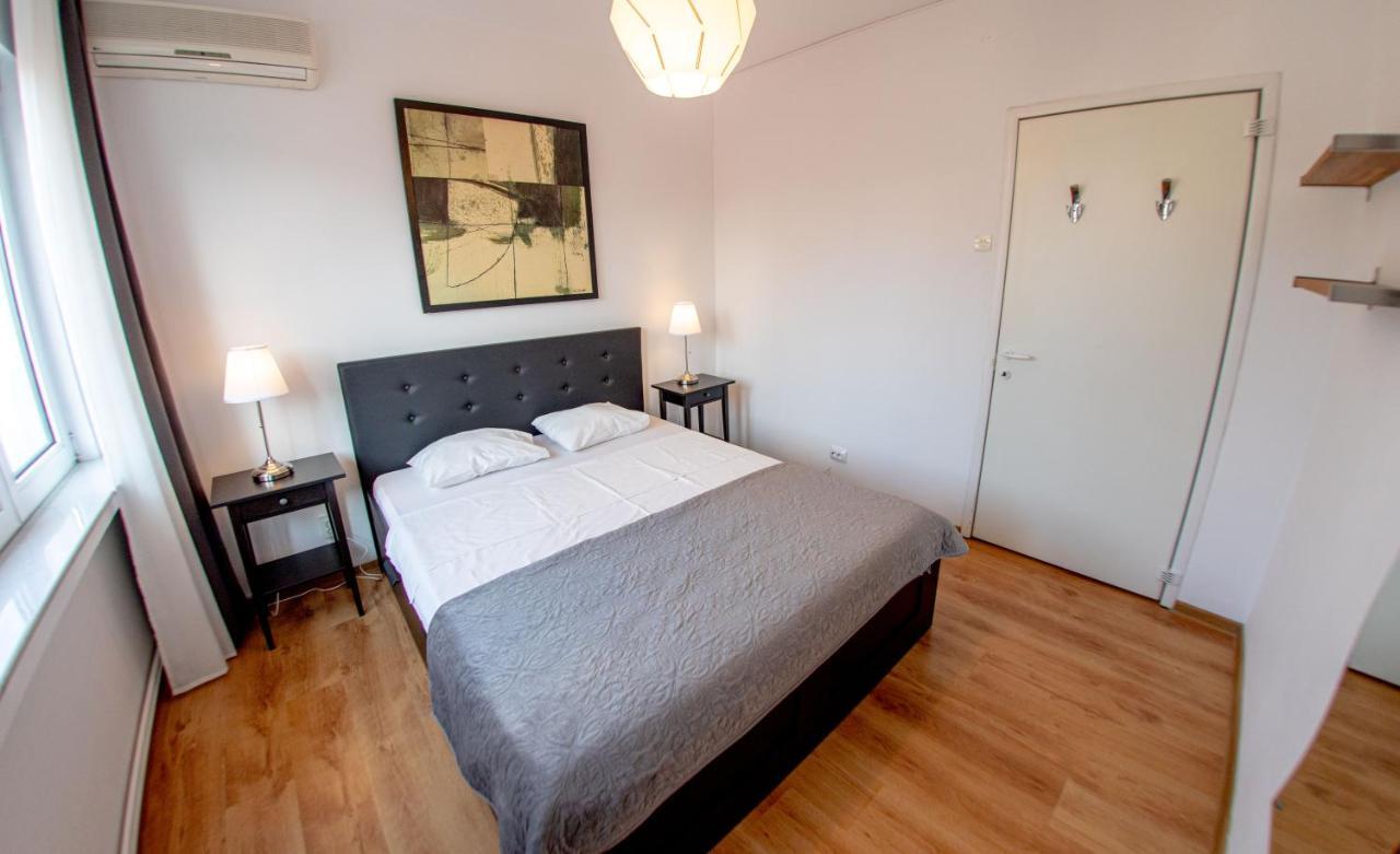 Color Apartments Nicolae Tonitza St بوخارست المظهر الخارجي الصورة